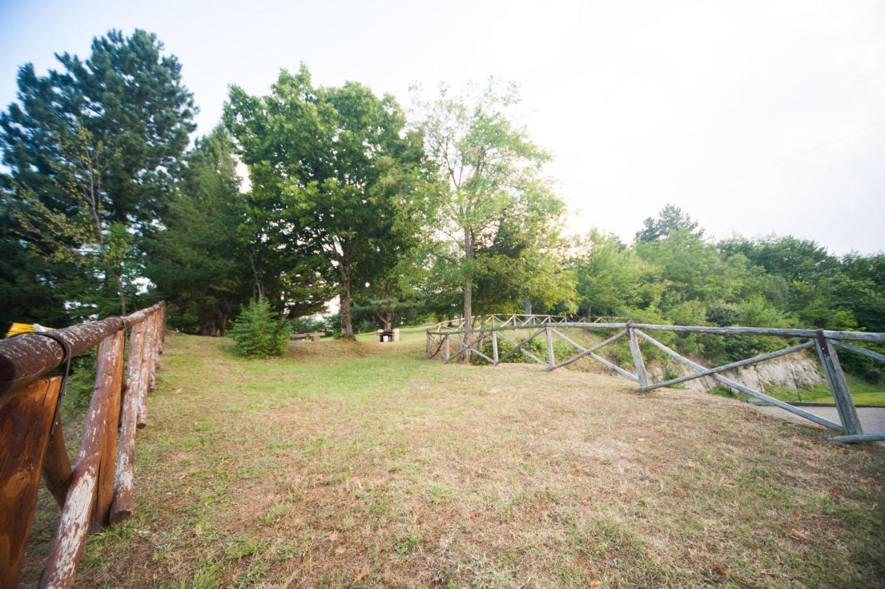 Bed and Breakfast Il Castagno Montemonaco Esterno foto
